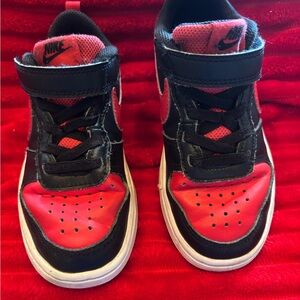 Nike Kids Black and Red Athletic Sneakers